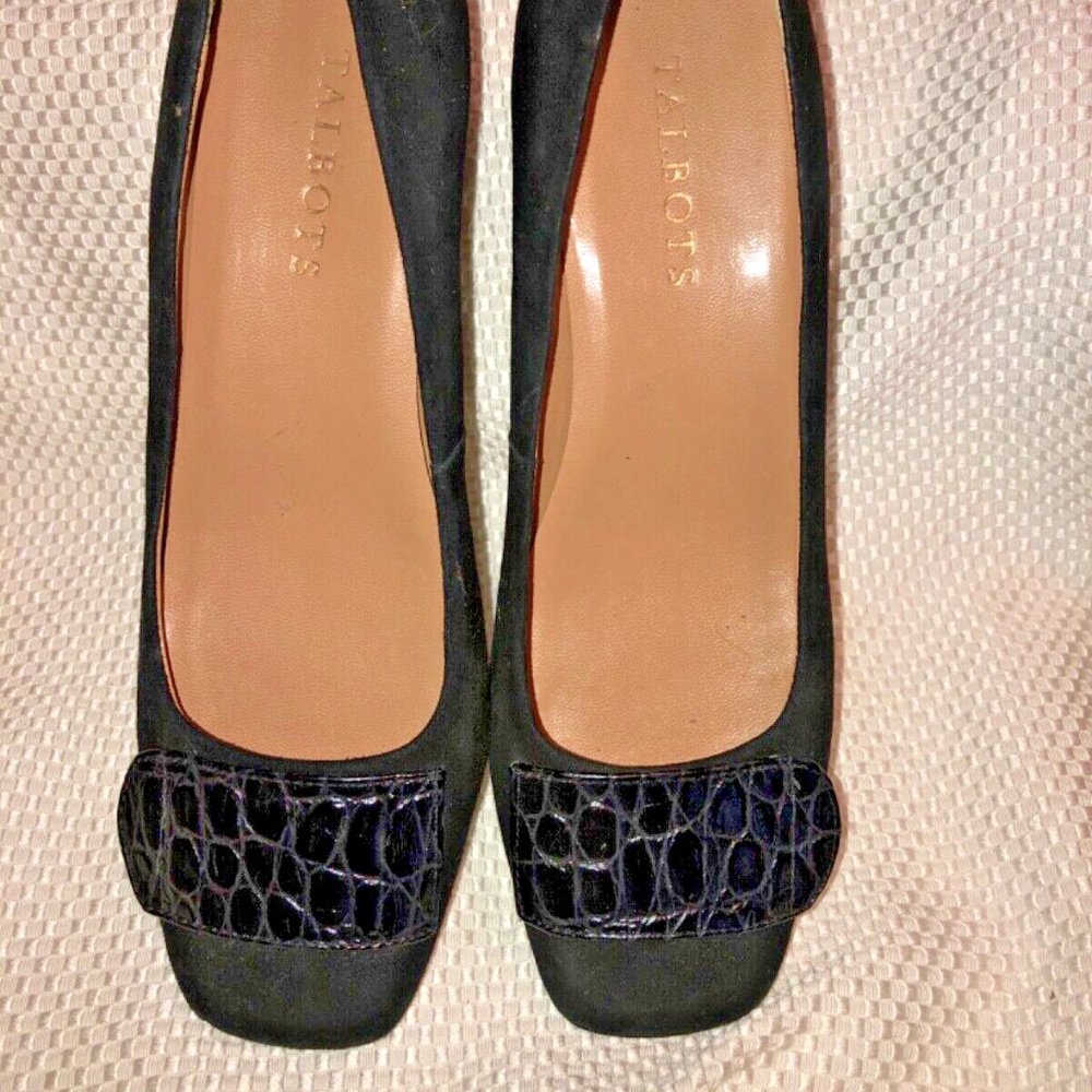 TALBOTS  LADIES' BLACK SUEDE LEATHER PUMPS SZ 6.5 B